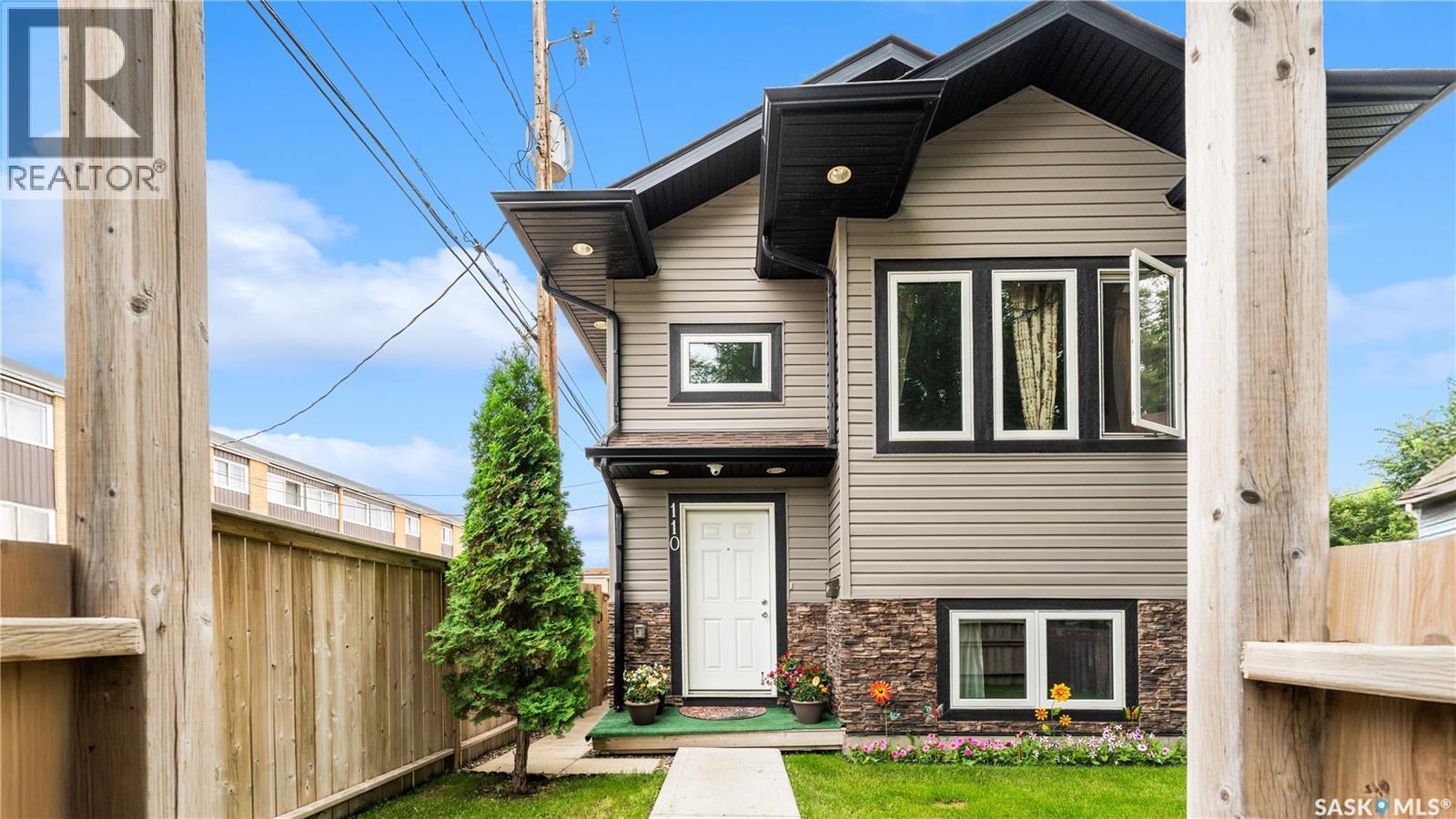 110 S Avenue S, Saskatoon, SK - Outdoor