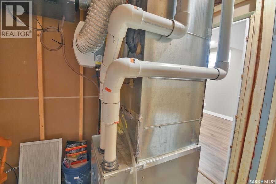 524 Maple Crescent, Warman, SK - Indoor Photo Showing Basement