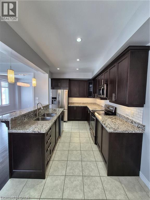 292 Rymal Road W, Hamilton, ON - Indoor Photo Showing Kitchen With Double Sink With Upgraded Kitchen