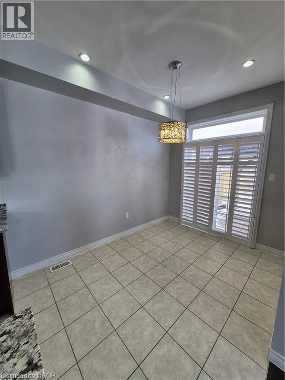 292 Rymal Road W, Hamilton, ON - Indoor Photo Showing Other Room