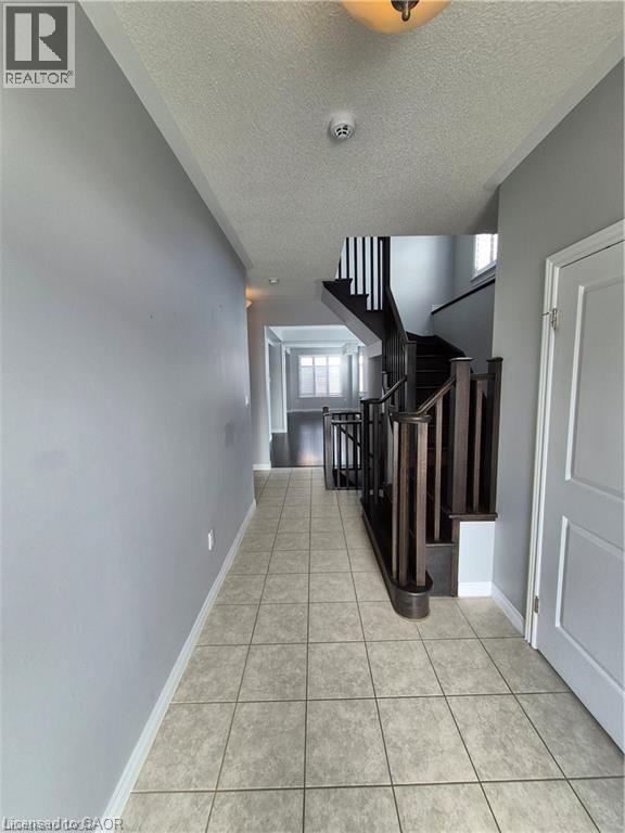 292 Rymal Road W, Hamilton, ON - Indoor Photo Showing Other Room