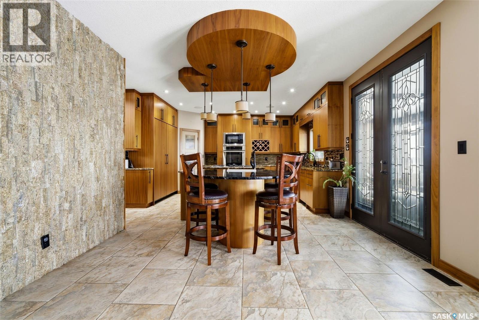 7502 Lilac Place, Regina, SK - Indoor Photo Showing Dining Room
