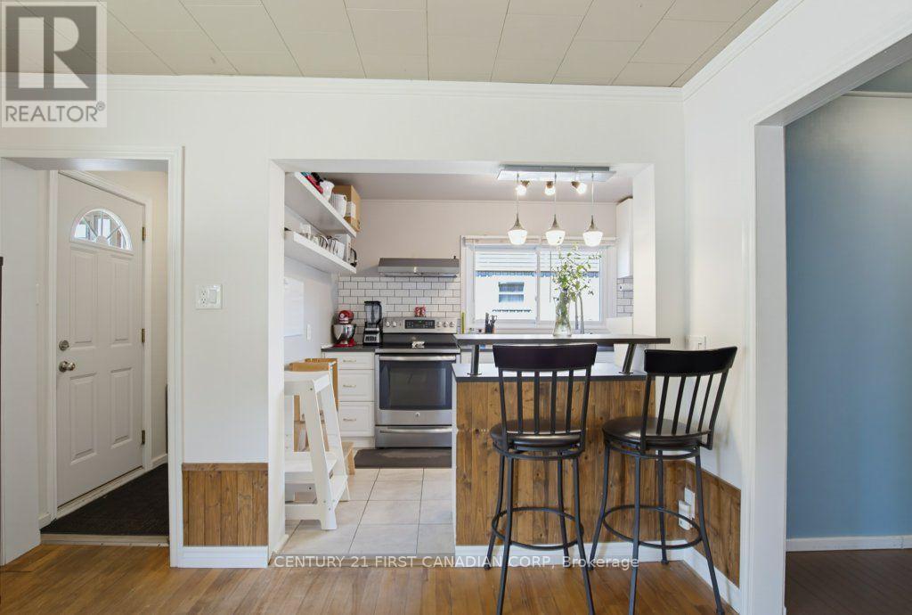 3 Parkside Drive, St. Thomas, ON - Indoor
