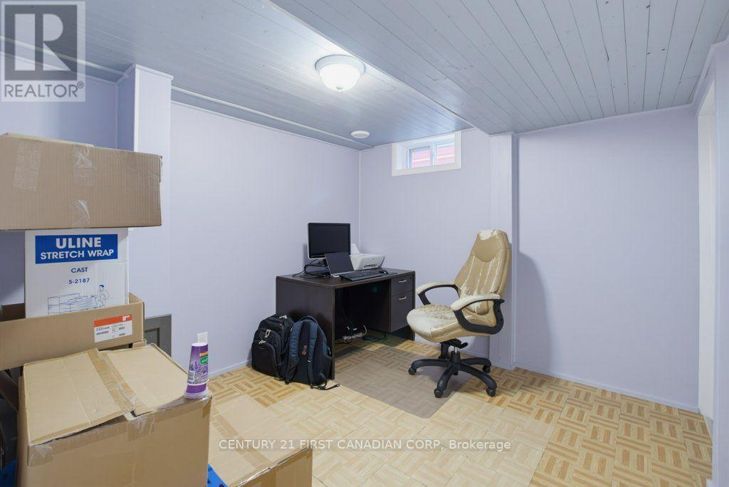 3 Parkside Drive, St. Thomas, ON - Indoor
