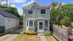 572 METCALFE STREET North Bay (Central), ON P1B 2P8