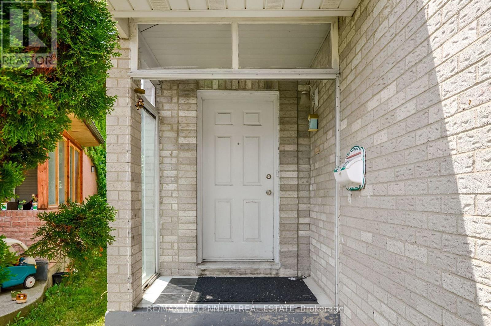 651 Shetani Place, Mississauga, ON - Outdoor With Exterior