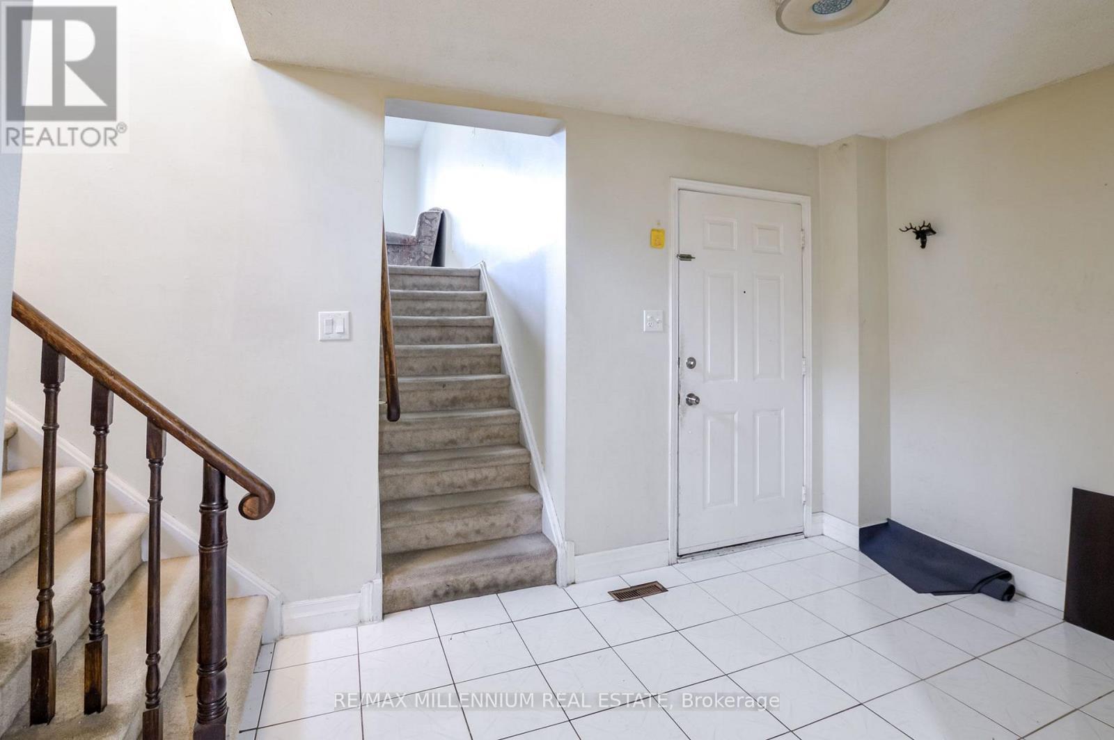 651 Shetani Place, Mississauga, ON - Indoor Photo Showing Other Room