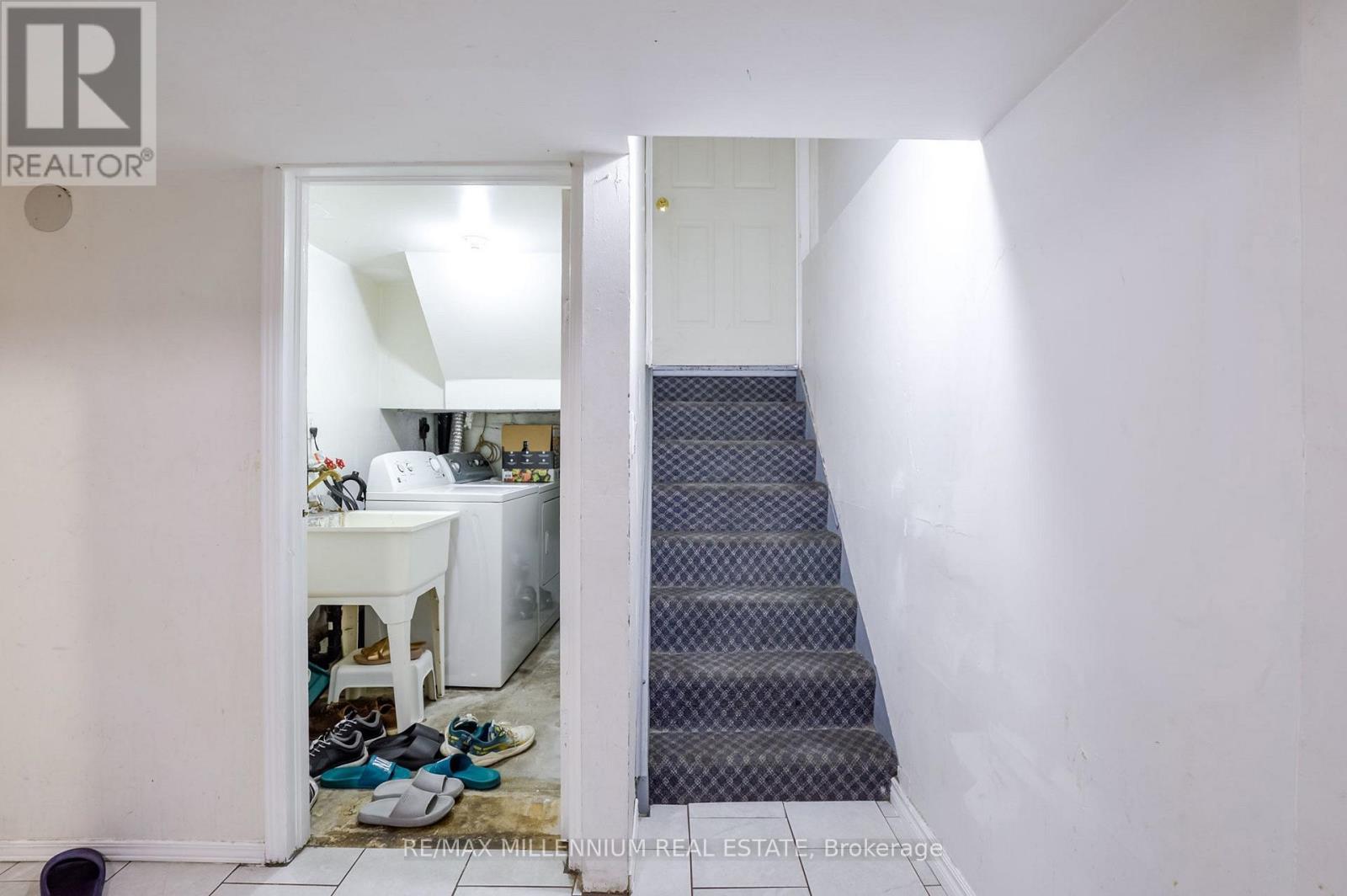 651 Shetani Place, Mississauga, ON - Indoor Photo Showing Other Room