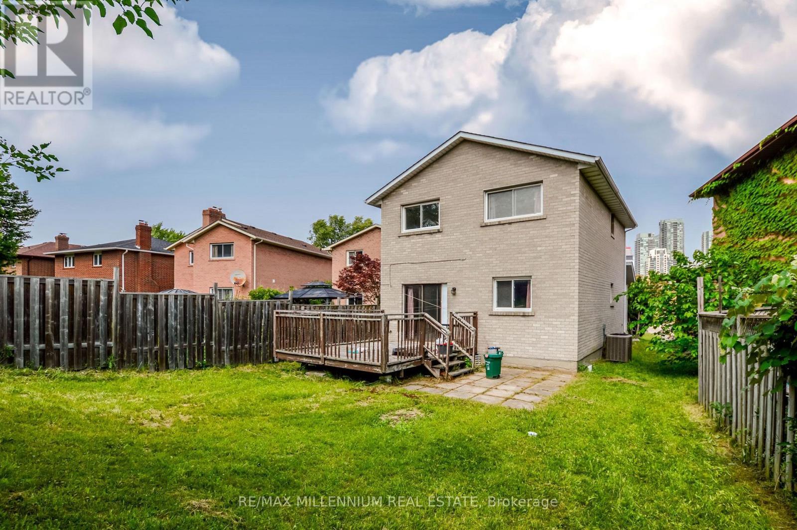 651 Shetani Place, Mississauga, ON - Outdoor