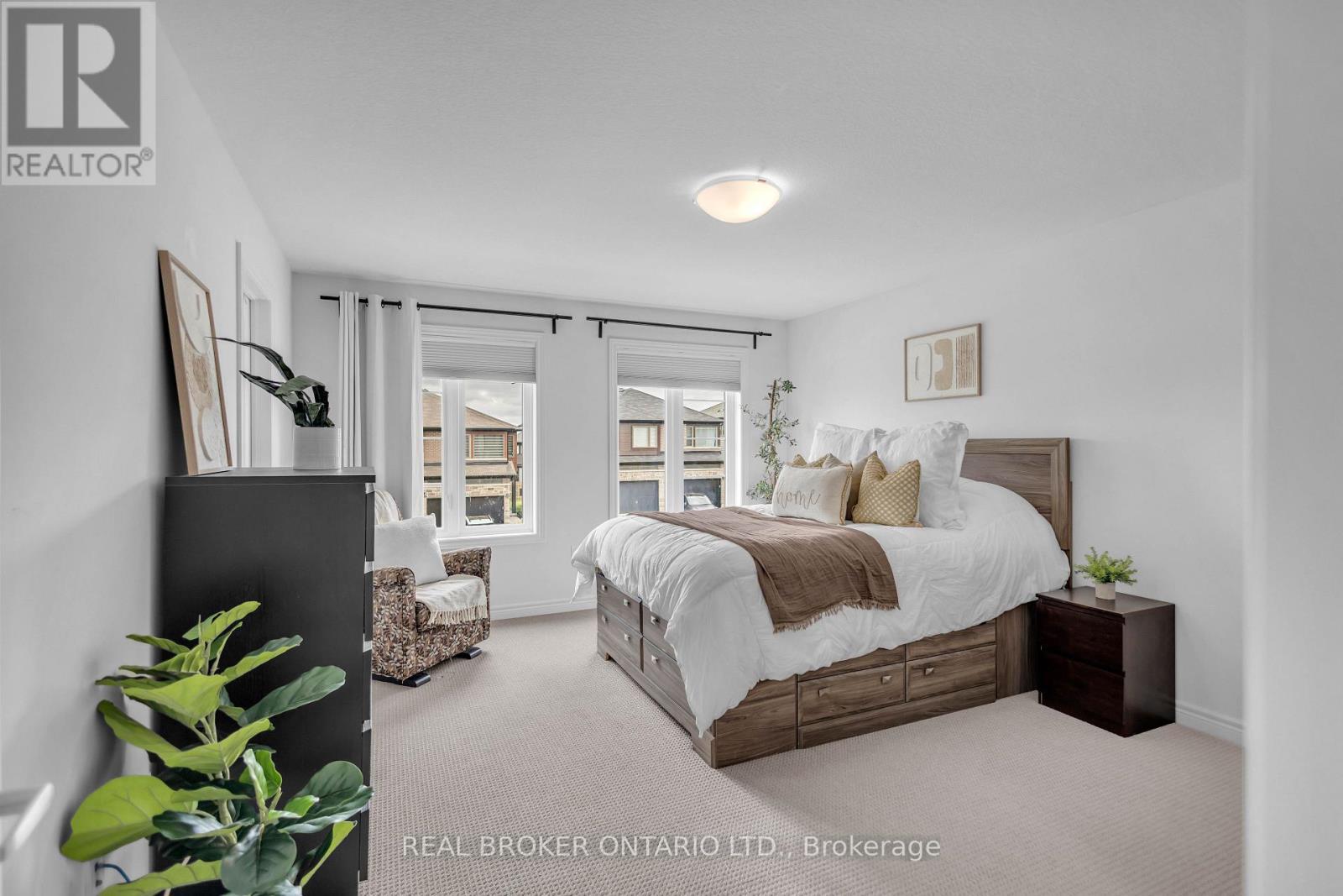 26 Baker Lane, Brant, ON - Indoor Photo Showing Bedroom