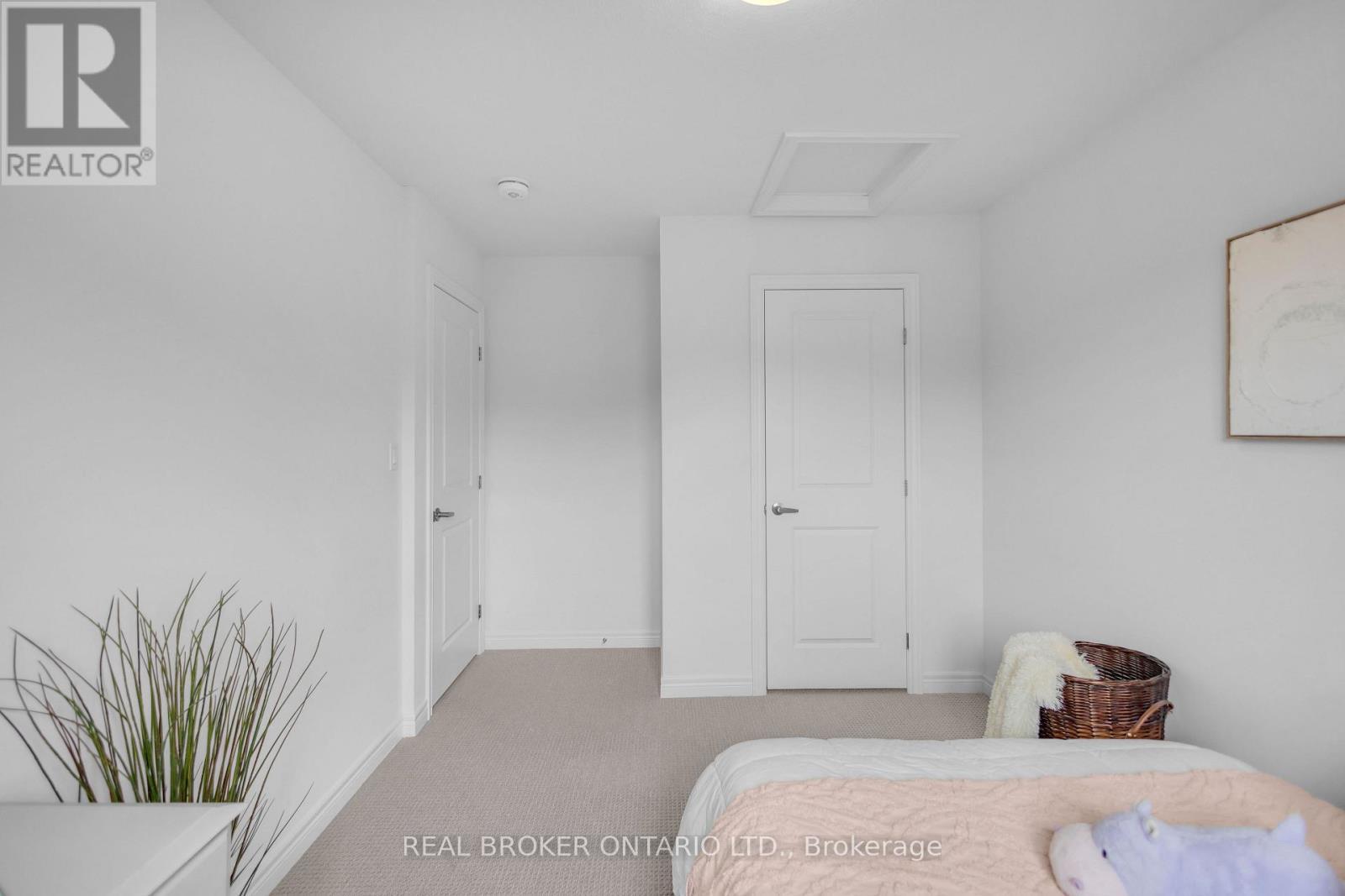 26 Baker Lane, Brant, ON - Indoor Photo Showing Bedroom