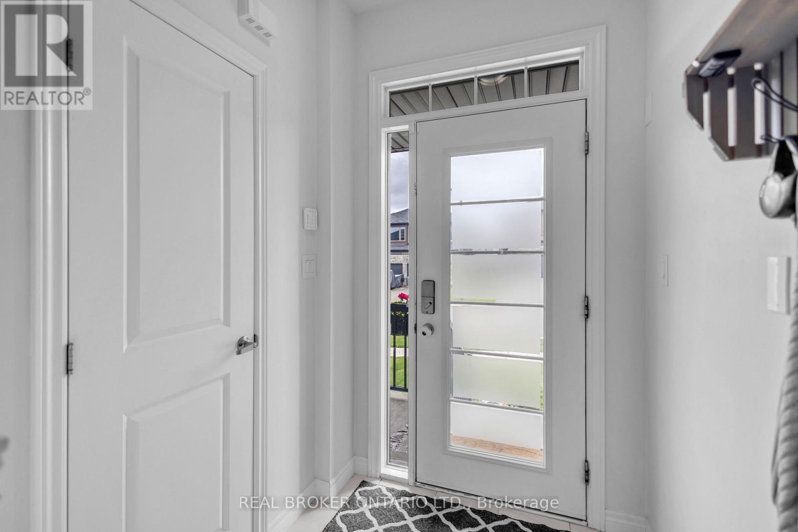 26 Baker Lane, Brant, ON - Indoor Photo Showing Other Room