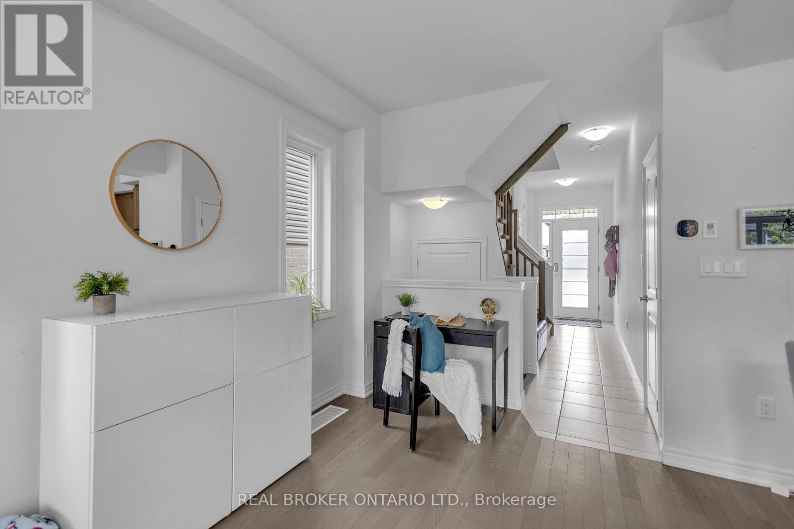 26 Baker Lane, Brant, ON - Indoor Photo Showing Other Room