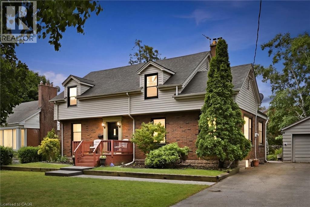 938 Cloverleaf Drive, Burlington, ON - Outdoor