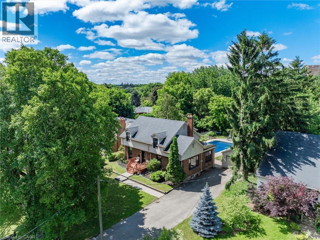 938 Cloverleaf Drive, Burlington, ON - Outdoor With View