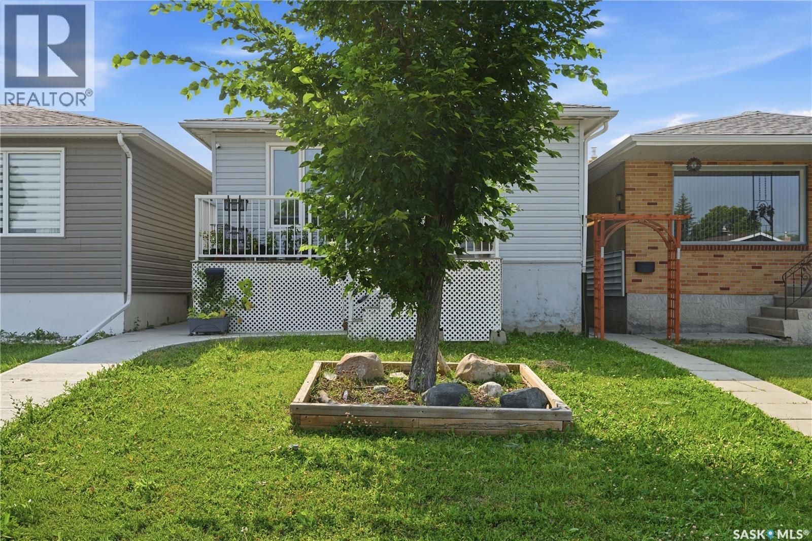 2232 Mcara Street, Regina, SK - Outdoor With Deck Patio Veranda