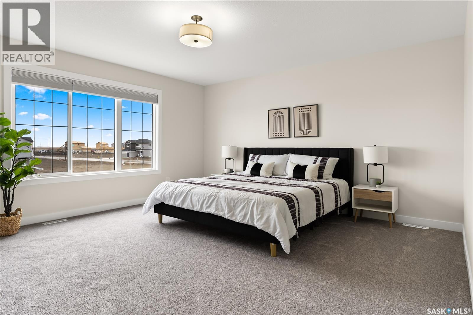 595 Cockcroft Court, Saskatoon, SK - Indoor Photo Showing Bedroom