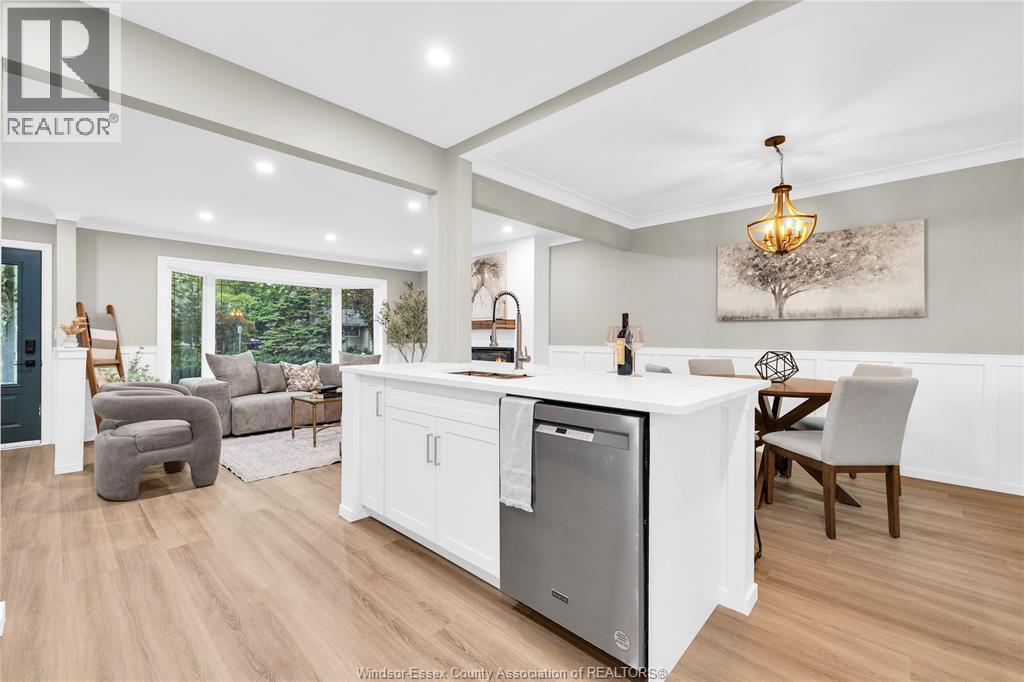465 Greendale Drive, Windsor, ON - Indoor