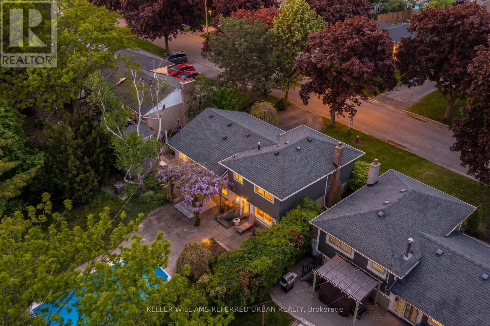 5171 Mulberry Drive, Burlington, ON - Outdoor
