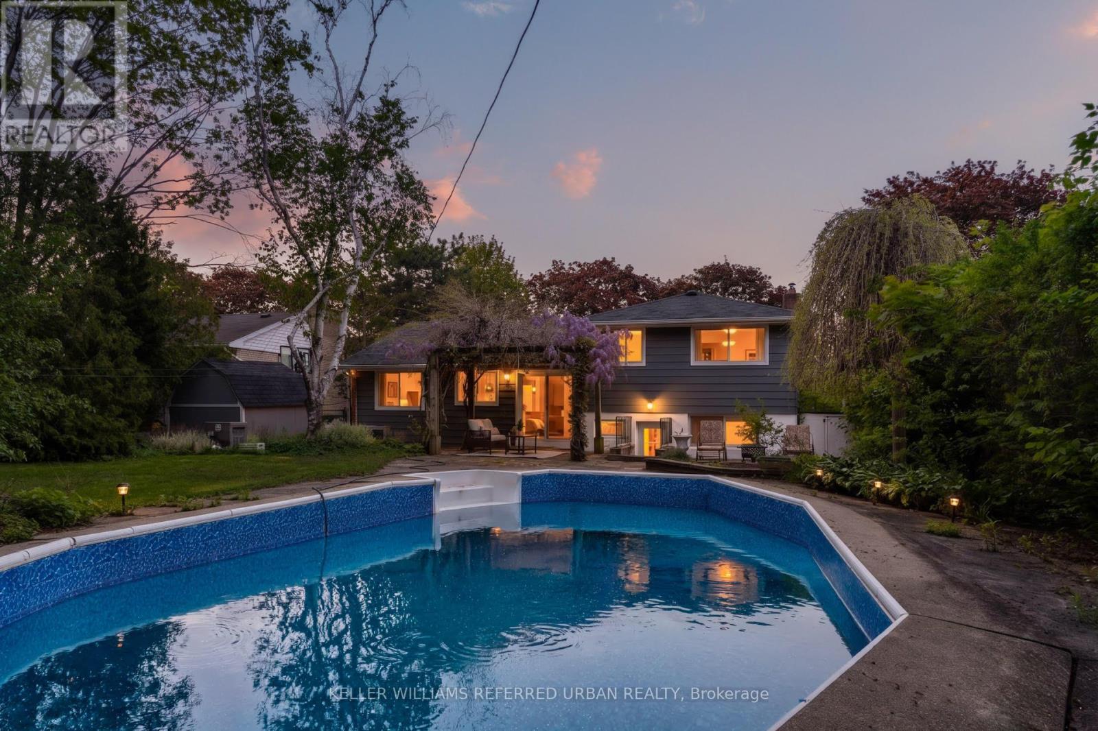 5171 Mulberry Drive, Burlington, ON - Outdoor With In Ground Pool With Backyard