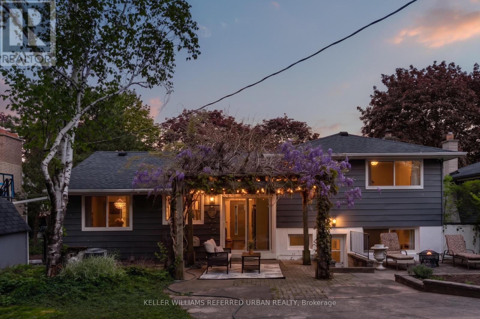 5171 Mulberry Drive, Burlington, ON - Outdoor