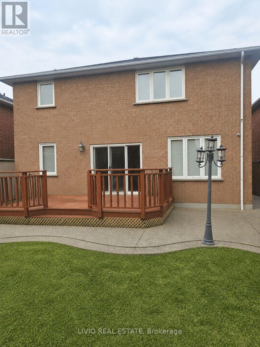 3067 Eden Oak Crescent, Mississauga, ON - Outdoor With Deck Patio Veranda With Exterior