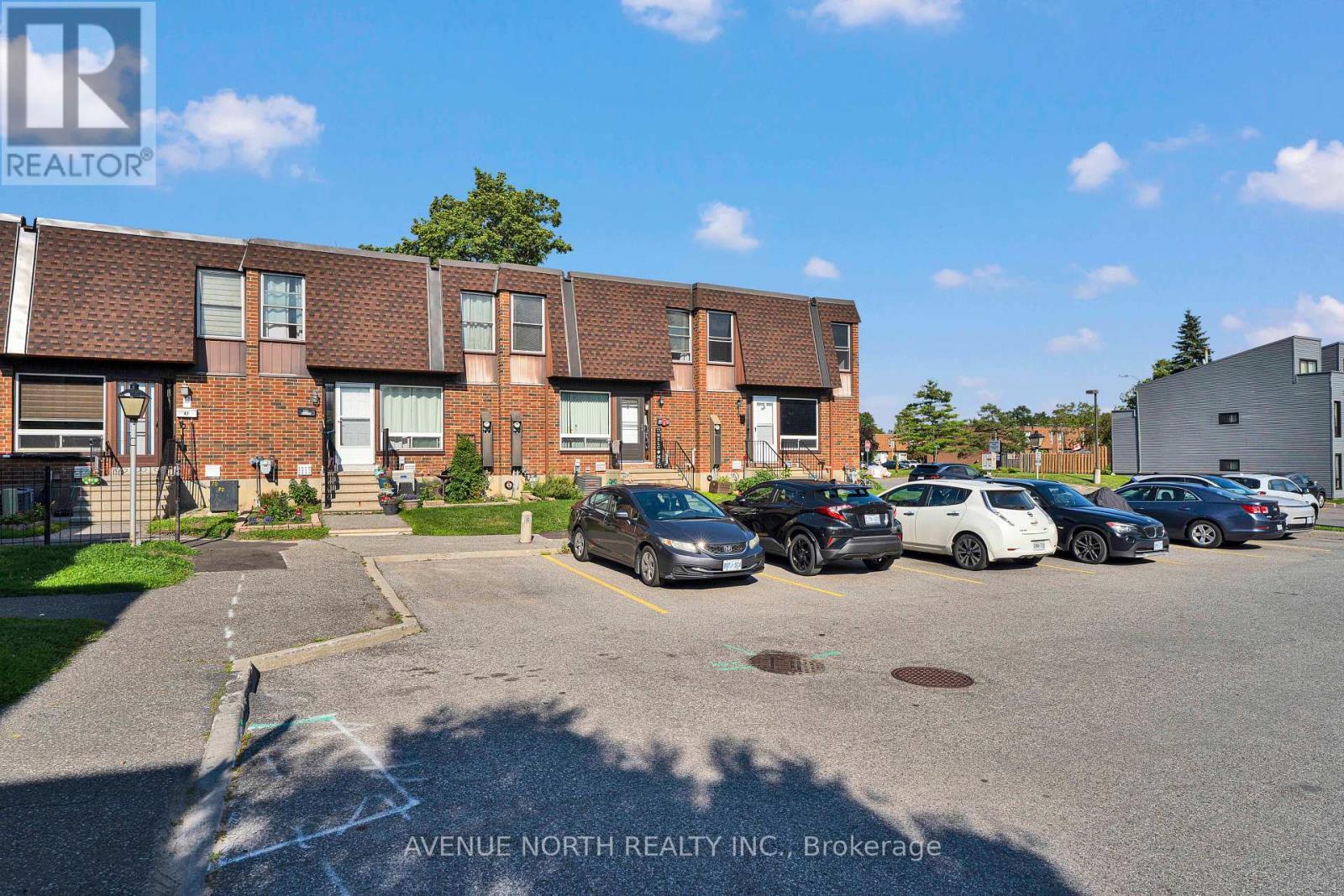 41 - 3520 Downpatrick Road, Ottawa, ON - Outdoor