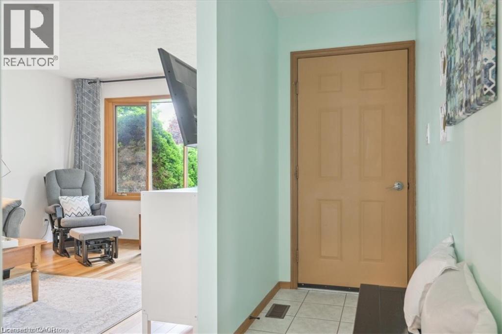 47 Claycroft Crescent Unit# Upper, Kitchener, ON - Indoor Photo Showing Other Room