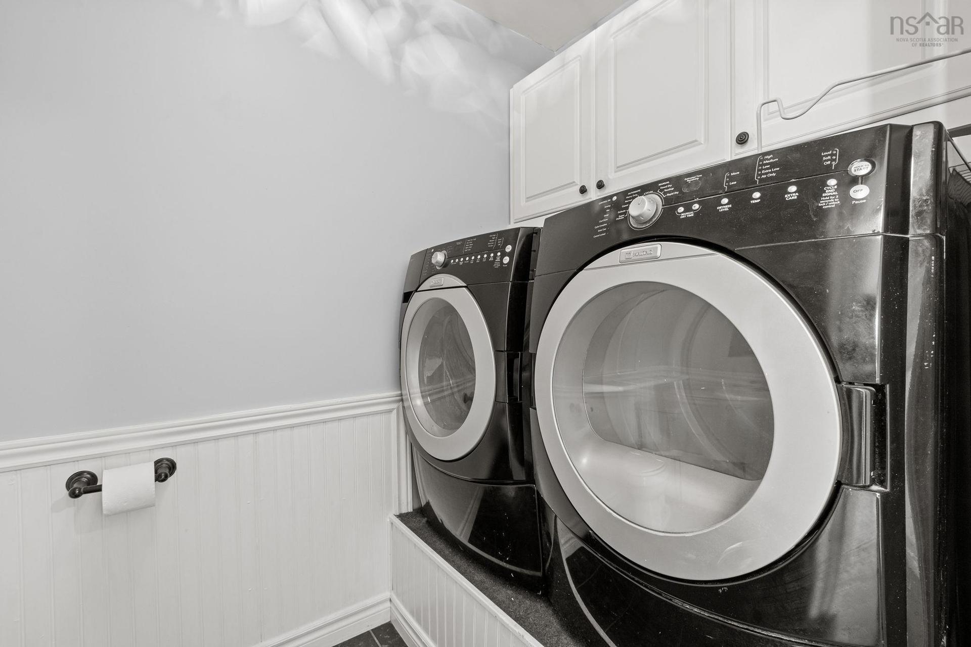 37 Pearl Drive, Colby, NS - Indoor Photo Showing Laundry Room