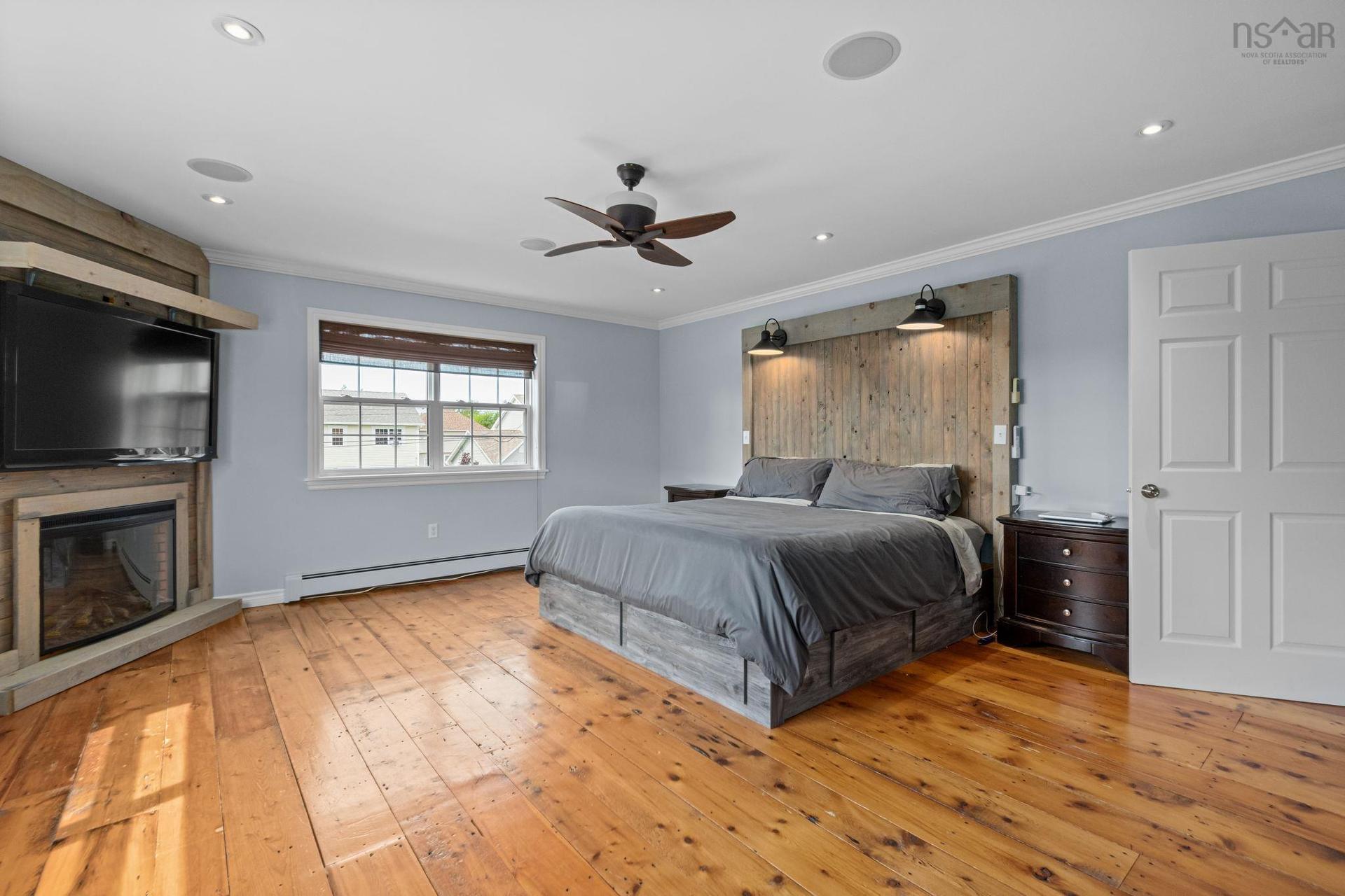 37 Pearl Drive, Colby, NS - Indoor Photo Showing Bedroom