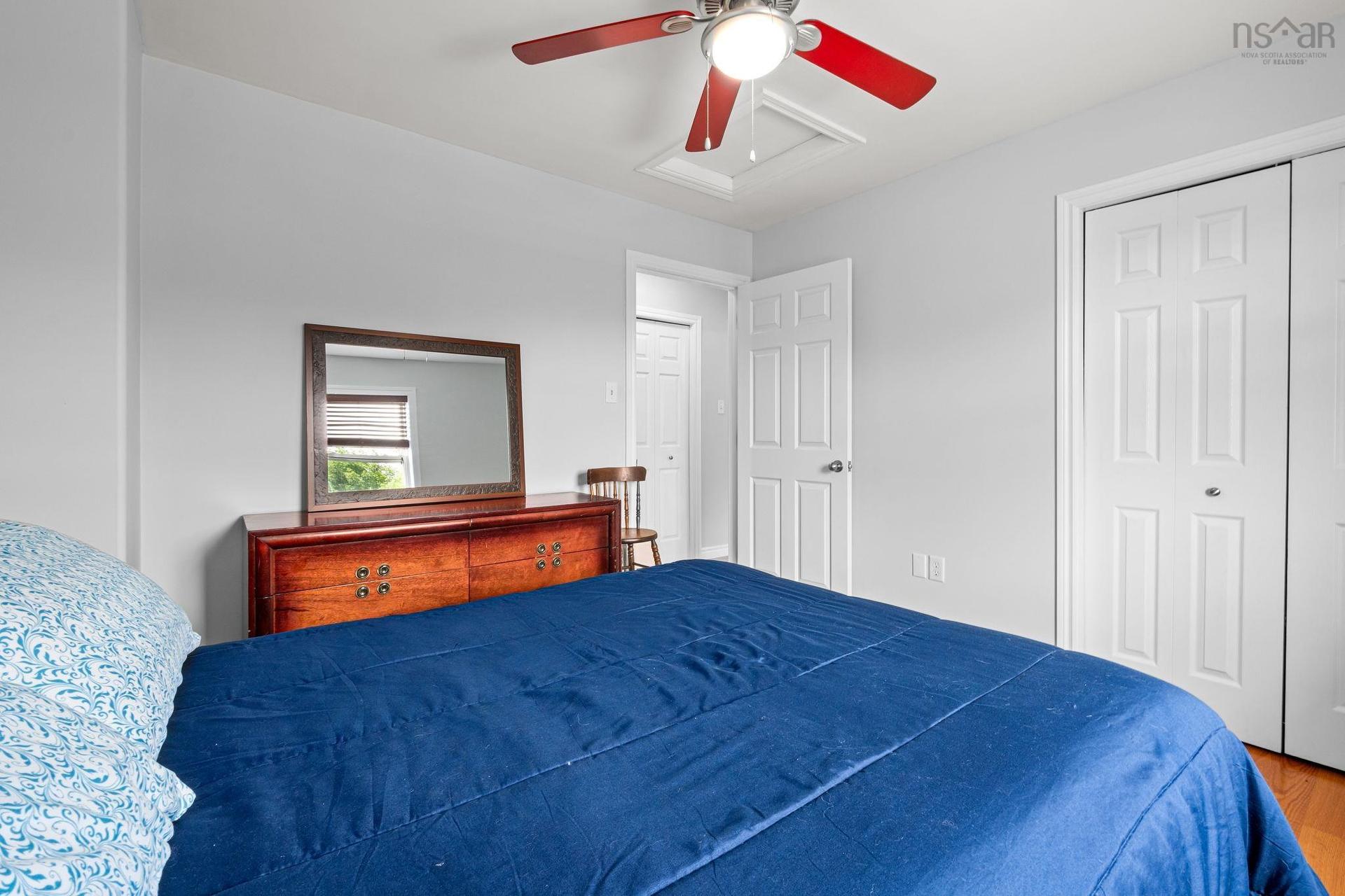 37 Pearl Drive, Colby, NS - Indoor Photo Showing Bedroom