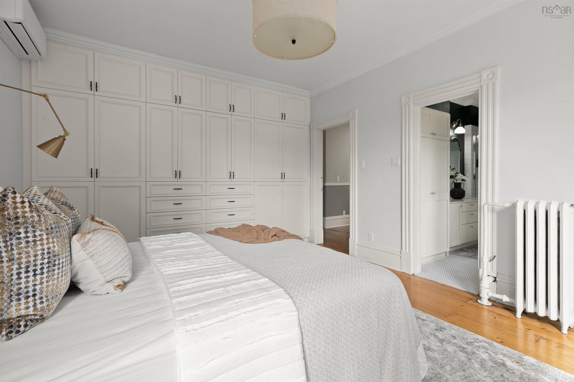 1890 Vernon Street, Halifax, NS - Indoor Photo Showing Bedroom