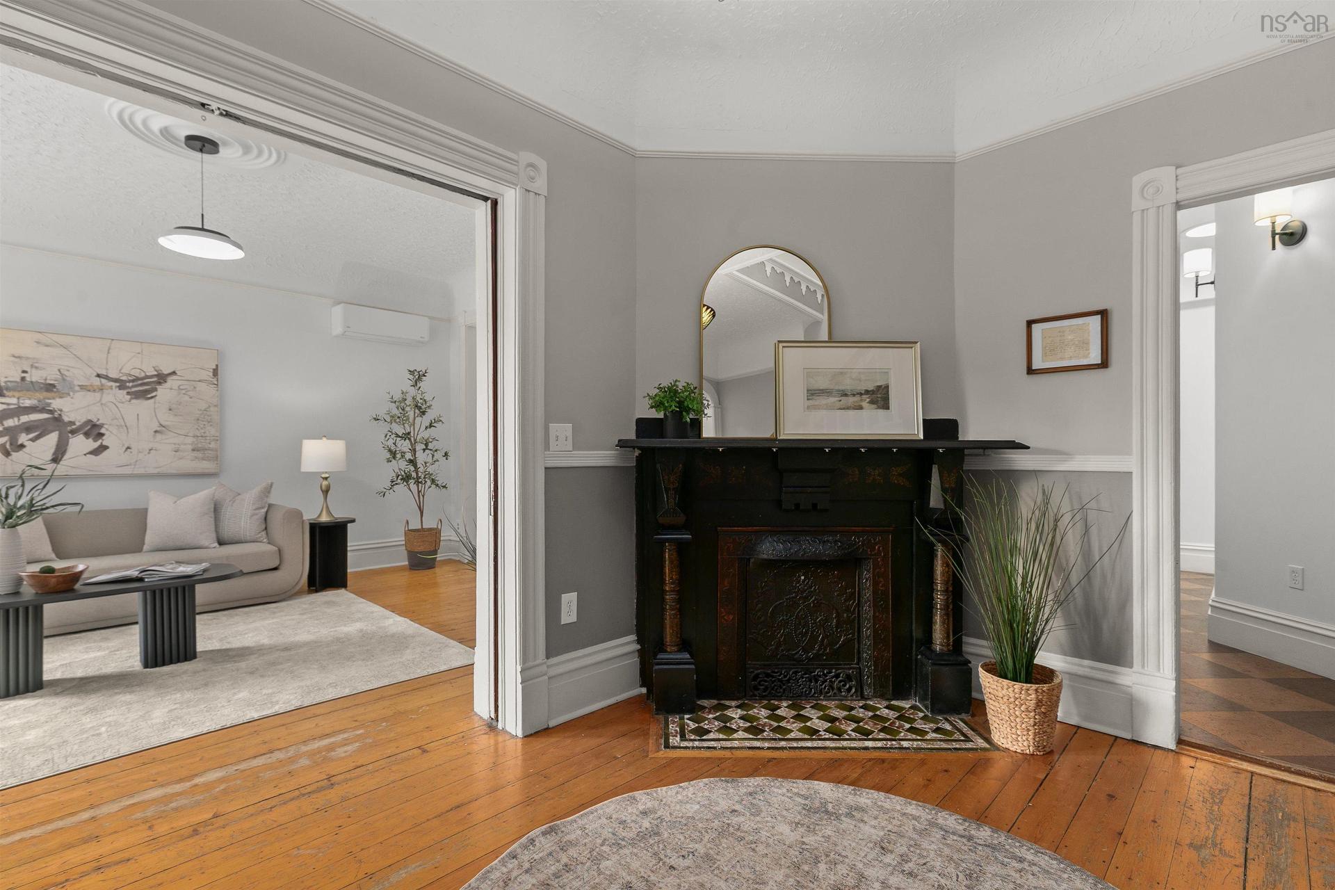 1890 Vernon Street, Halifax, NS - Indoor