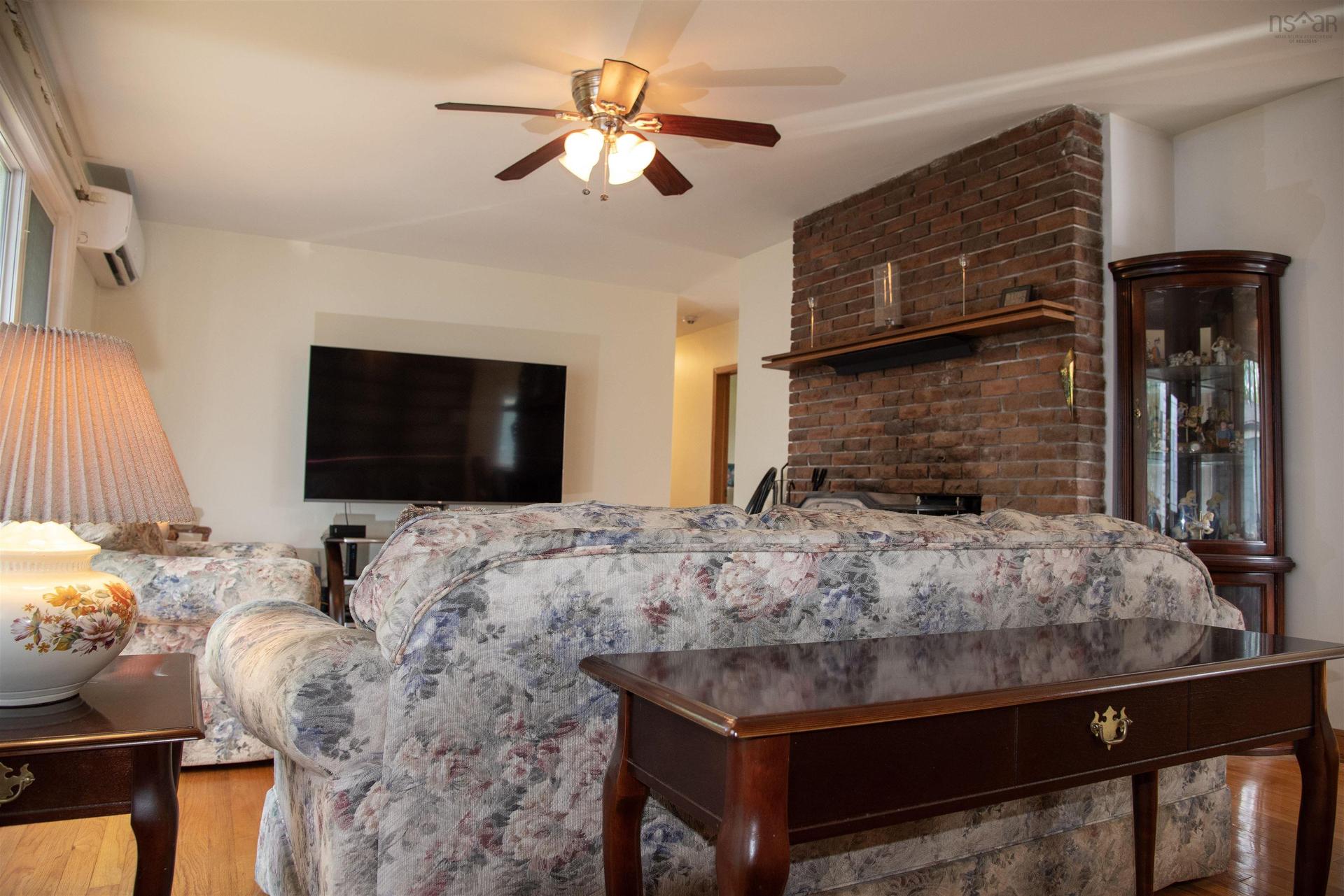 17 Maple Drive, Timberlea, NS - Indoor Photo Showing Bedroom