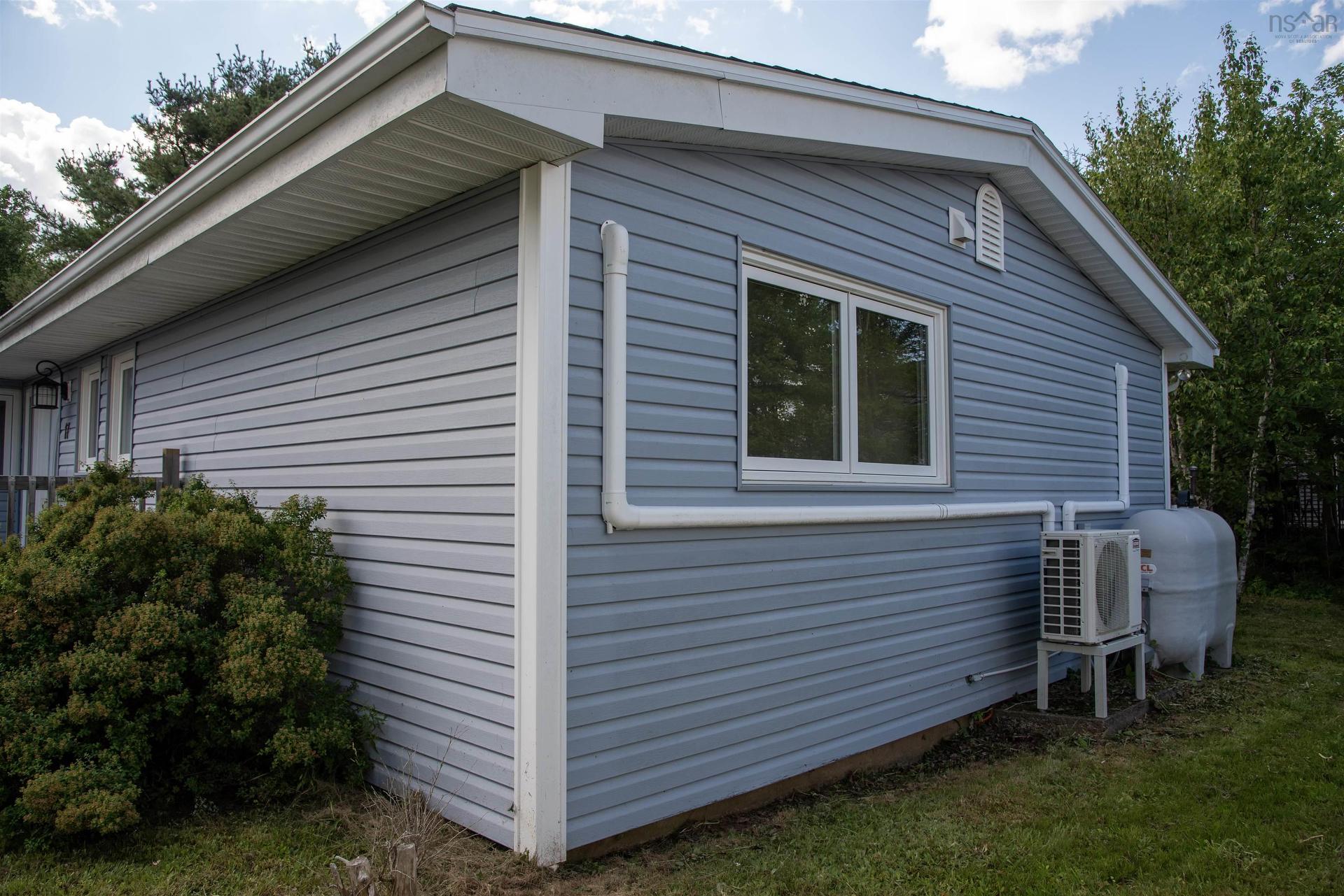 17 Maple Drive, Timberlea, NS - Outdoor With Exterior