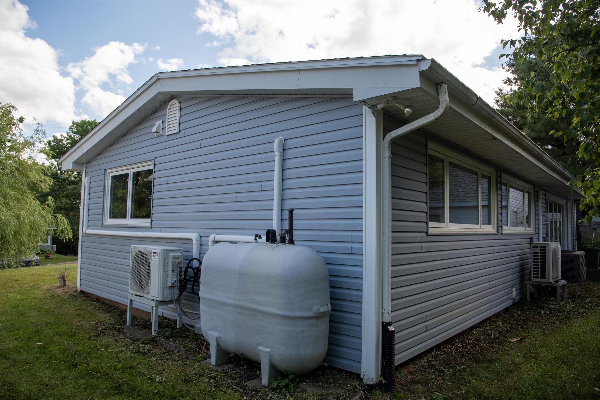 17 Maple Drive, Timberlea, NS - Outdoor With Exterior