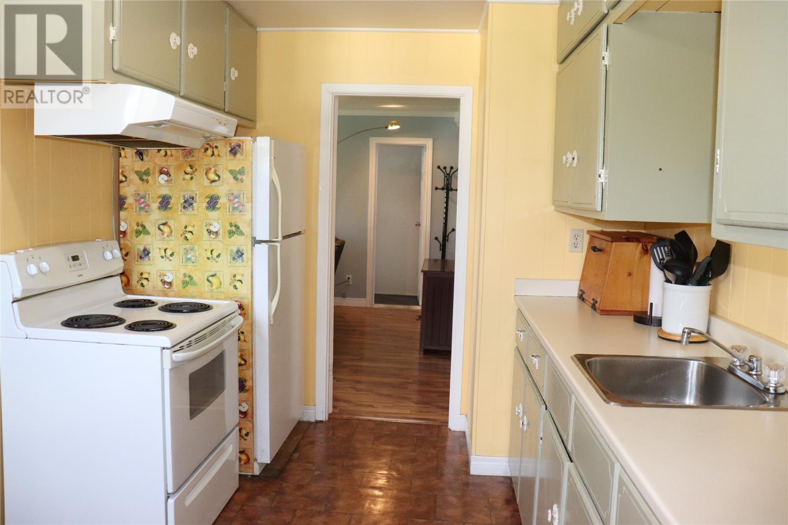 30 Riverside Loop, Barachois Brook, NL - Indoor Photo Showing Kitchen