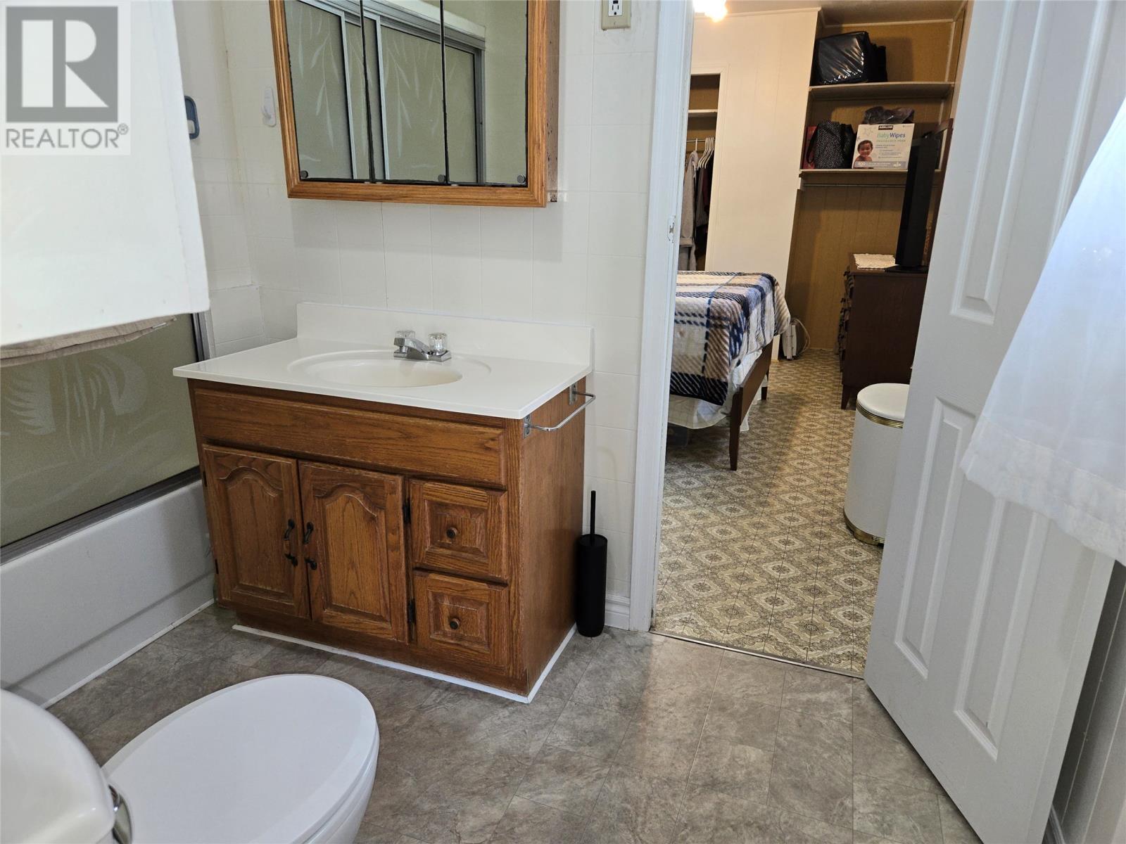 30 Riverside Loop, Barachois Brook, NL - Indoor Photo Showing Bathroom