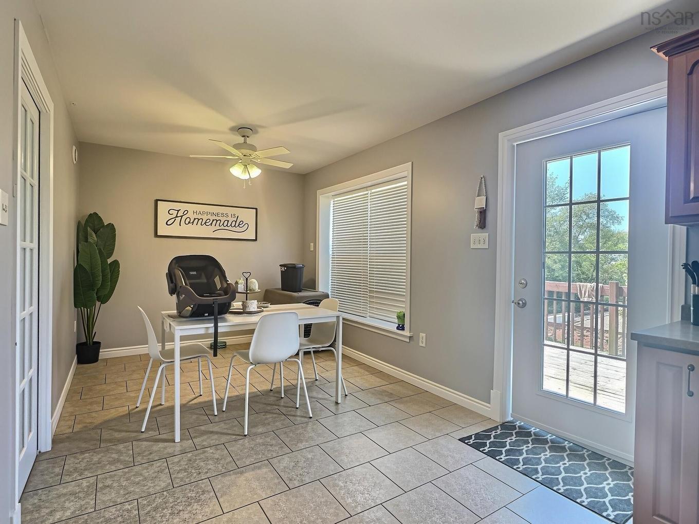 41 Truro Heights Connector Road, Truro Heights, NS - Indoor