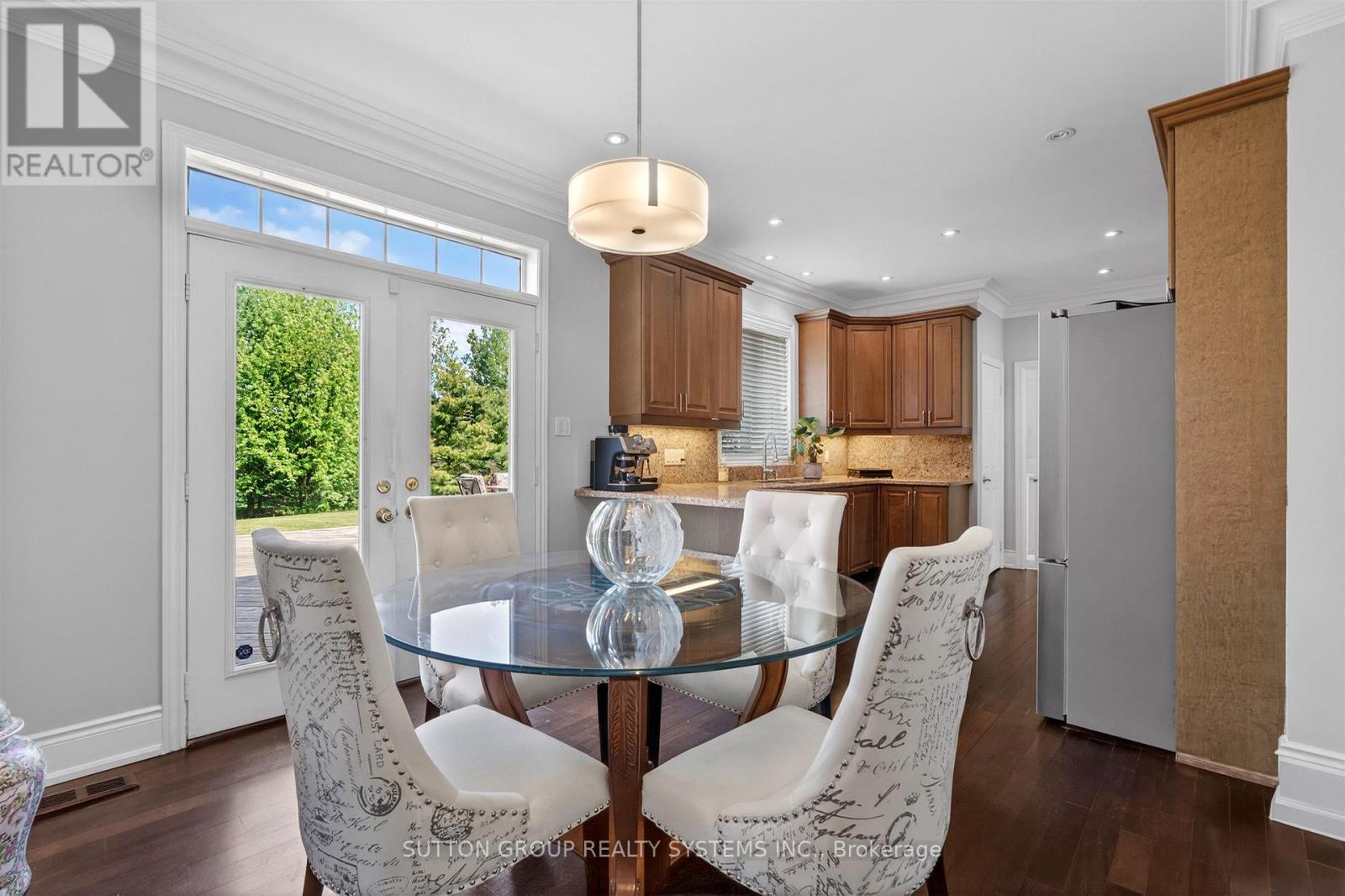 3165 Mcphail Way, Milton, ON - Indoor Photo Showing Dining Room