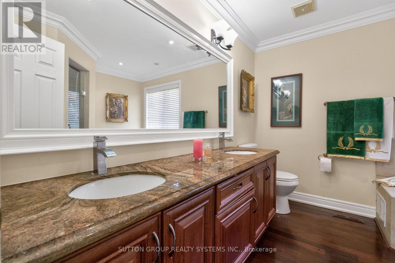 3165 Mcphail Way, Milton, ON - Indoor Photo Showing Bathroom