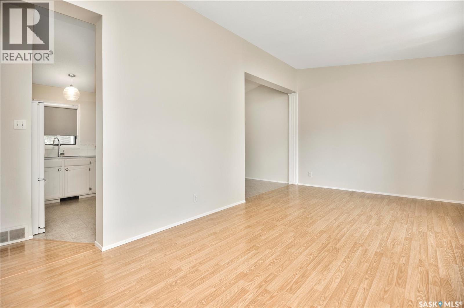 2885 4Th Avenue W, Prince Albert, SK - Indoor Photo Showing Other Room