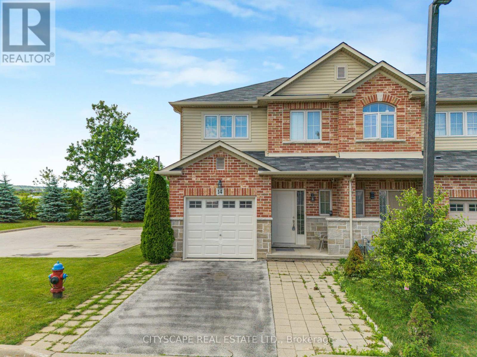 14 Redcedar Crescent, Hamilton, ON - Outdoor With Facade