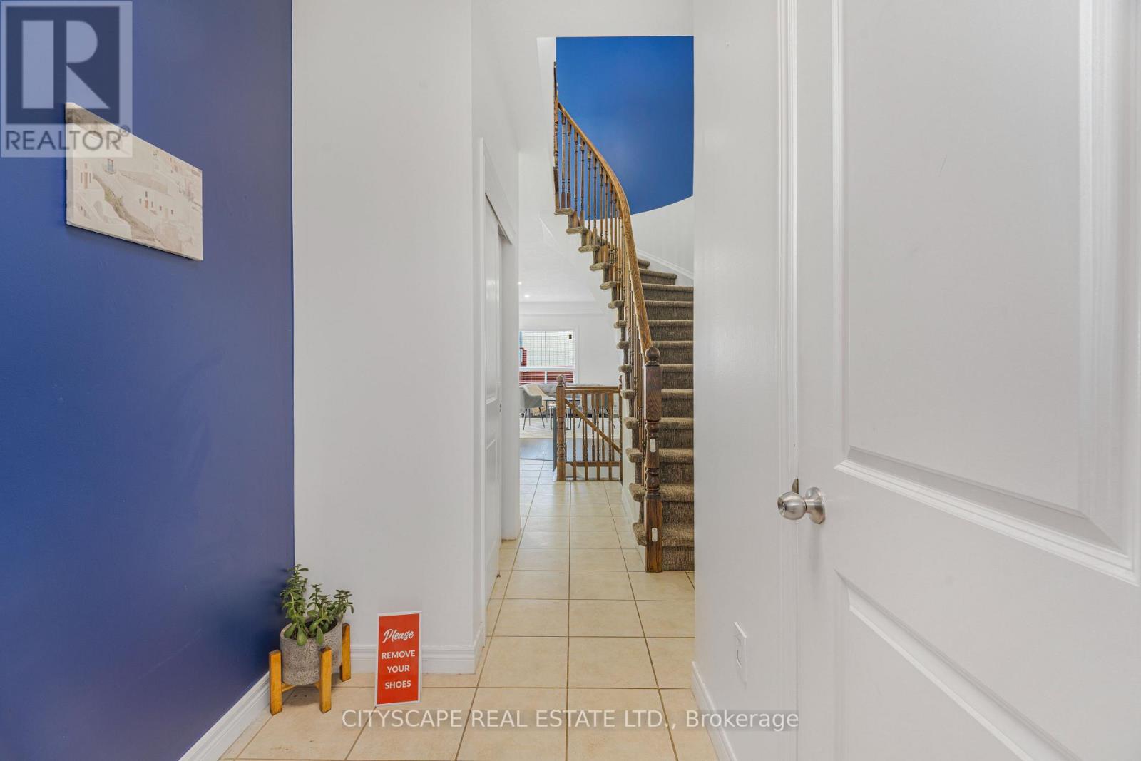 14 Redcedar Crescent, Hamilton, ON - Indoor Photo Showing Other Room