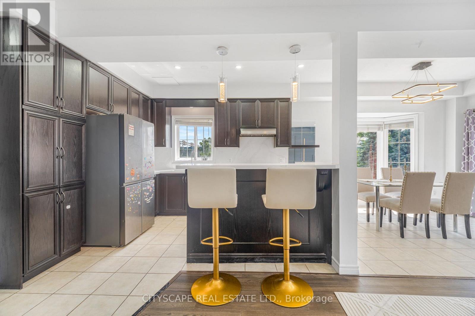 14 Redcedar Crescent, Hamilton, ON - Indoor