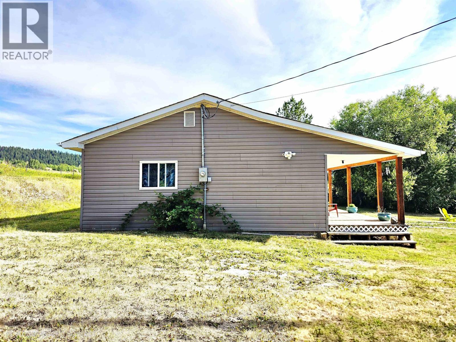 7086 Stella Road, Fraser Lake, BC - Outdoor