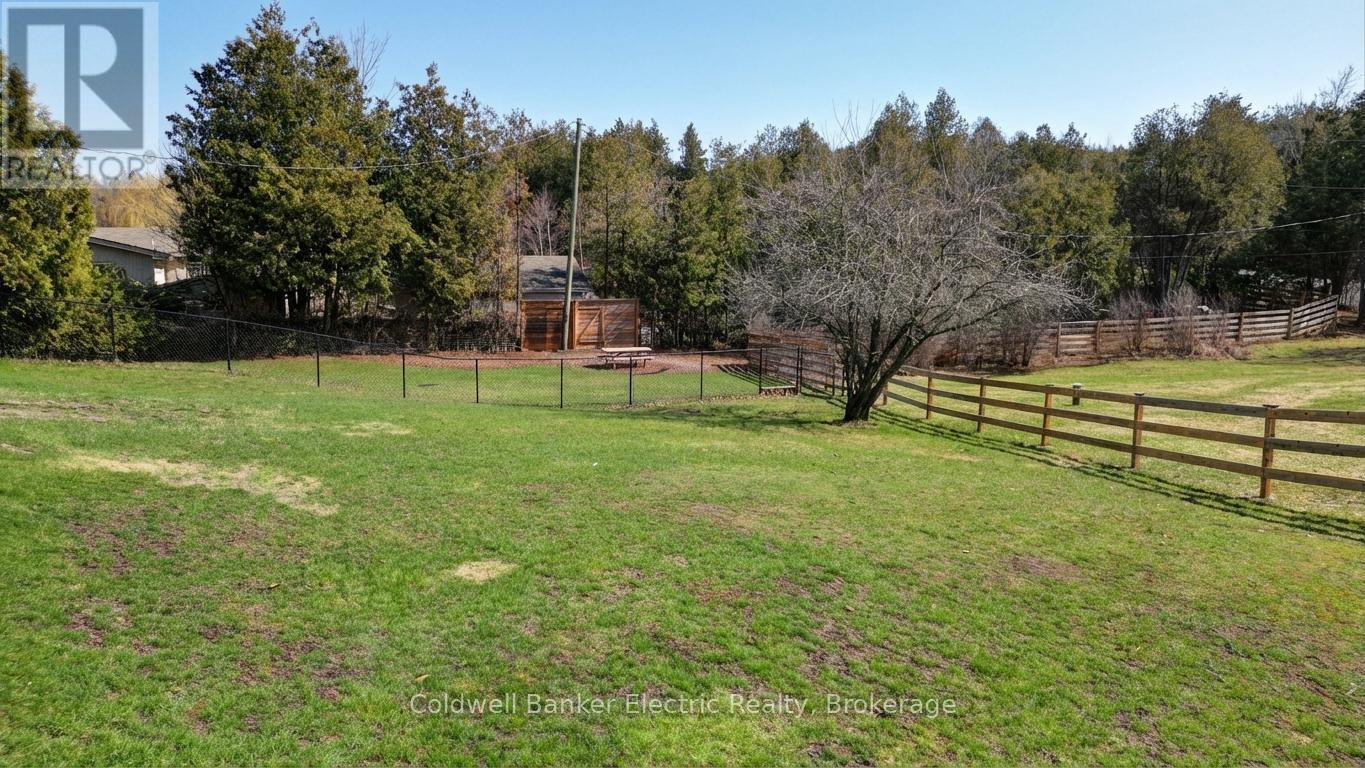 1647 Stenner Road, Douro-Dummer, ON - Outdoor
