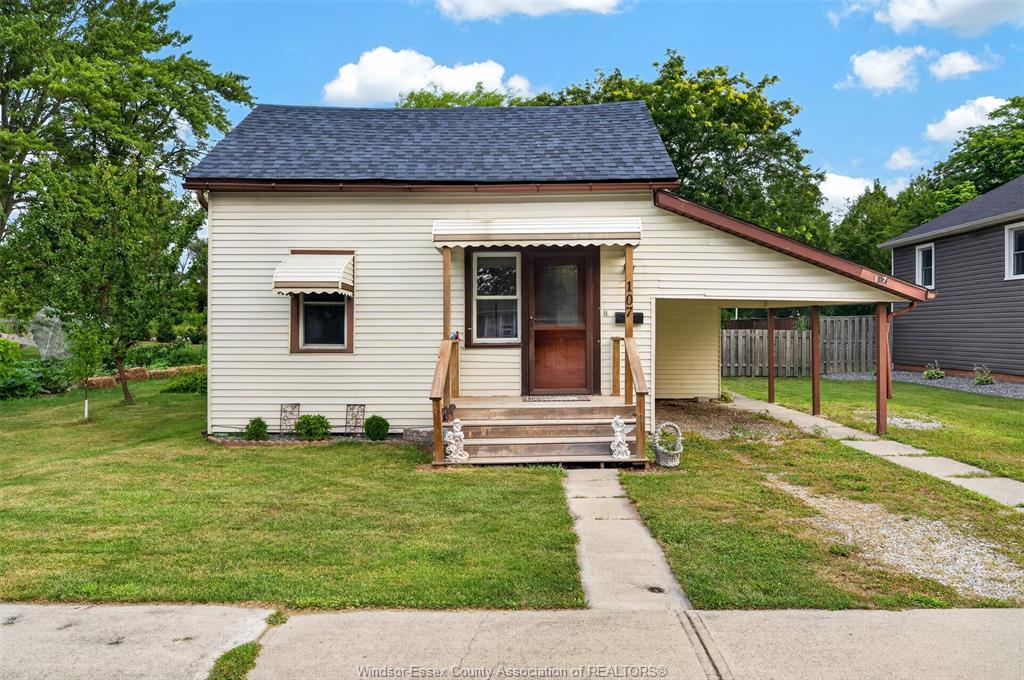 107 Wilson, Essex, ON - Outdoor