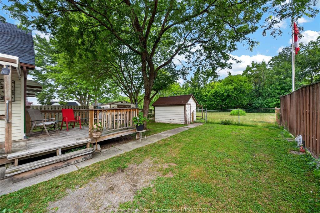 107 Wilson, Essex, ON - Outdoor