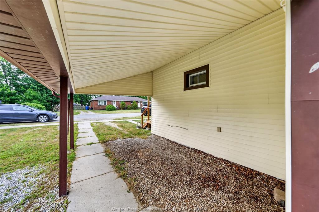 107 Wilson, Essex, ON - Outdoor With Exterior